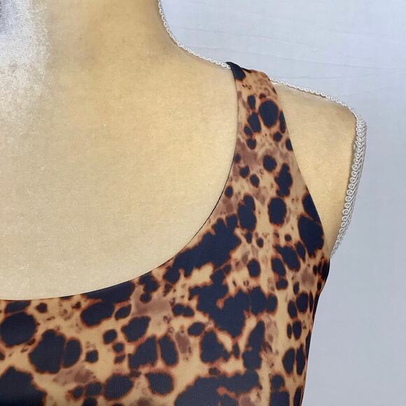 Onzie NWT Leopard Print Performance Sports Bra Women L - Picture 2 of 10